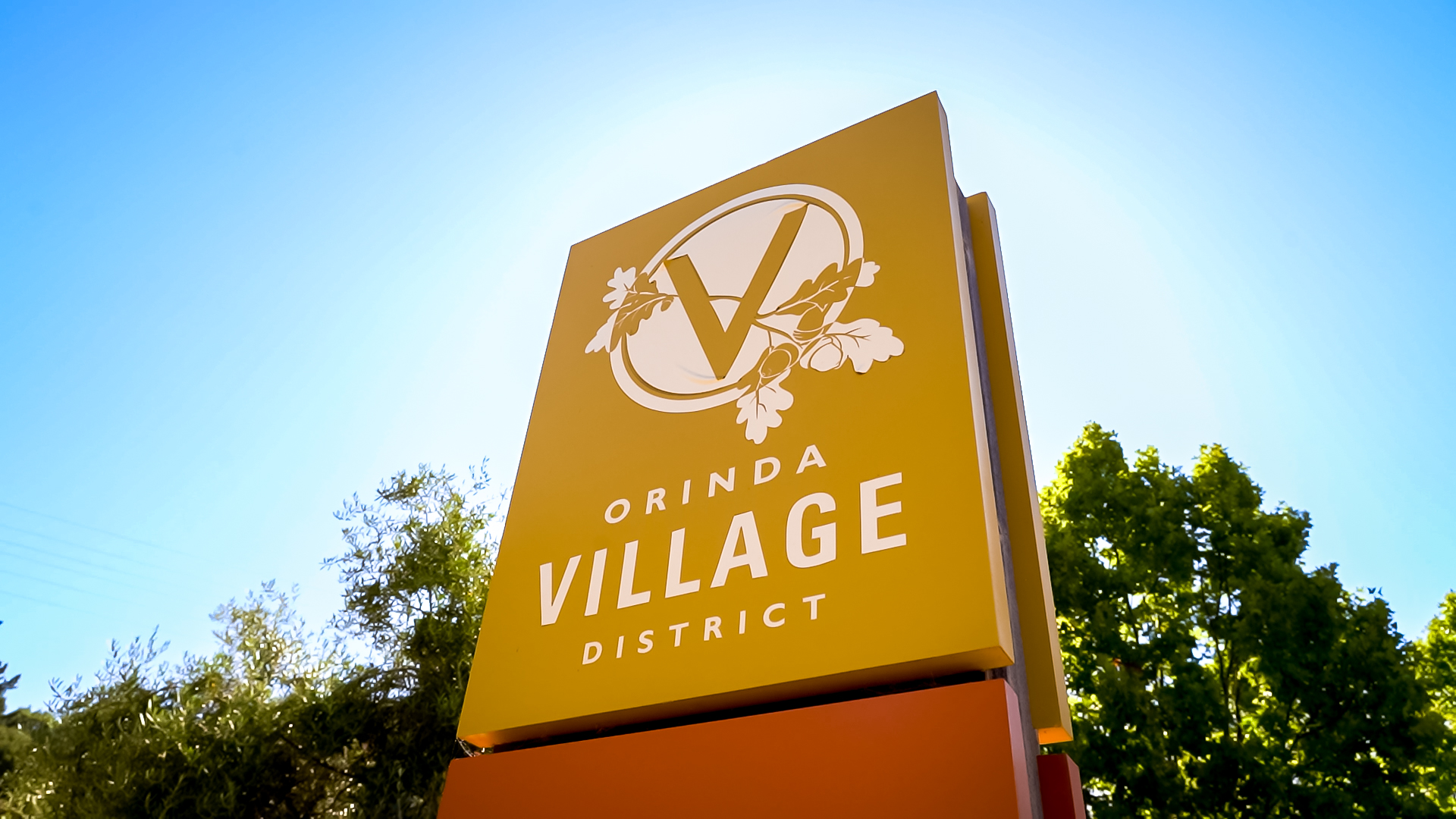 Yellow Orinda Village sign